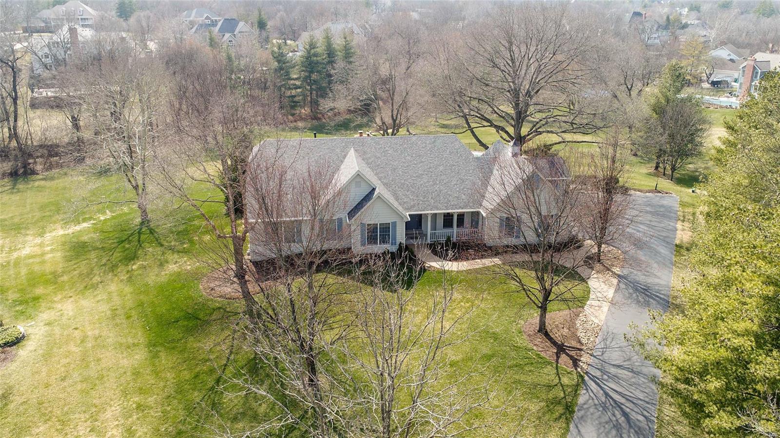 2111 Wilson Ridge Lane Chesterfield, MO 63005 - Photo 80 of 92 Gallery Image 80