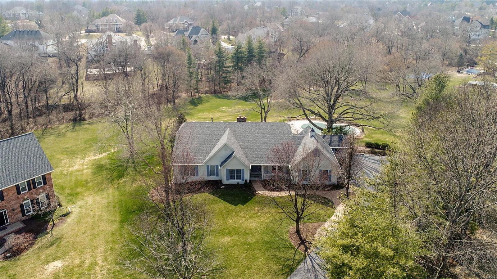 2111 Wilson Ridge Lane Chesterfield, MO 63005 - Photo 81 of 92 Gallery Image 81