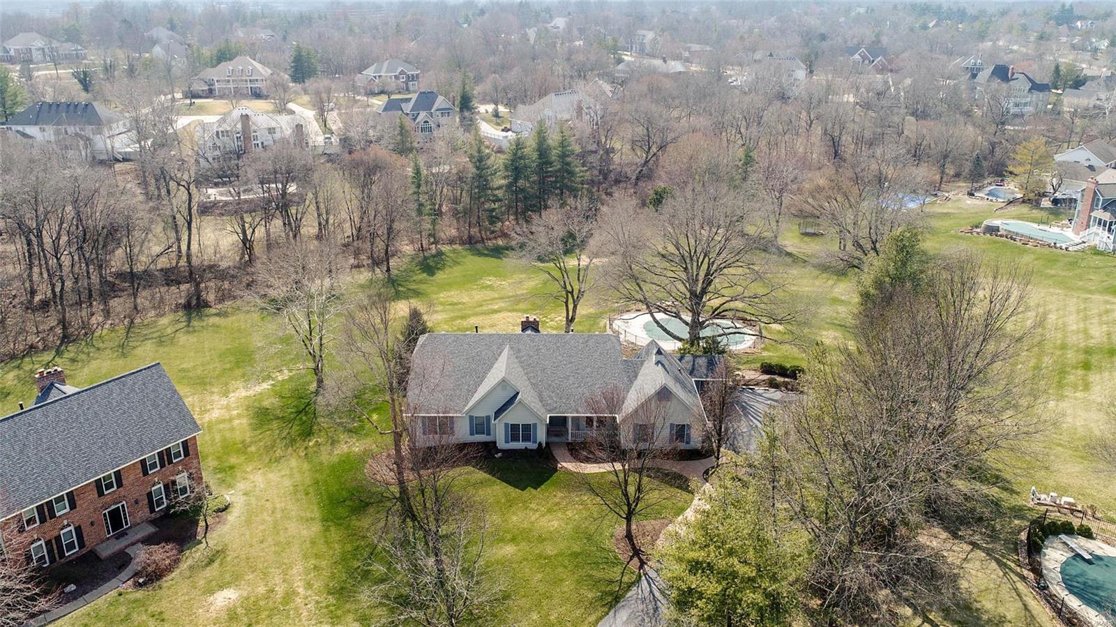 2111 Wilson Ridge Lane Chesterfield, MO 63005 - Photo 82 of 92 Gallery Image 82