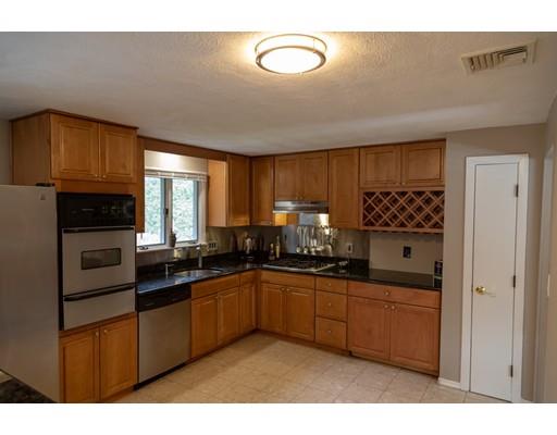 4 Joyce Road Peabody, MA 01960 - Photo 8 of 26 Gallery Image 8