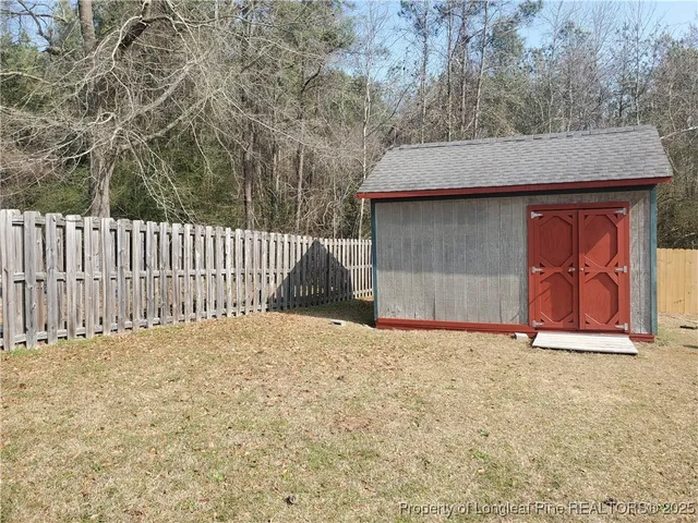 $2,000 | 123 Royal Briar Court, Raeford, NC 28376