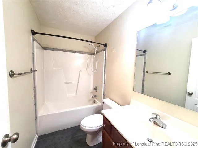 $2,000 | 123 Royal Briar Court, Raeford, NC 28376