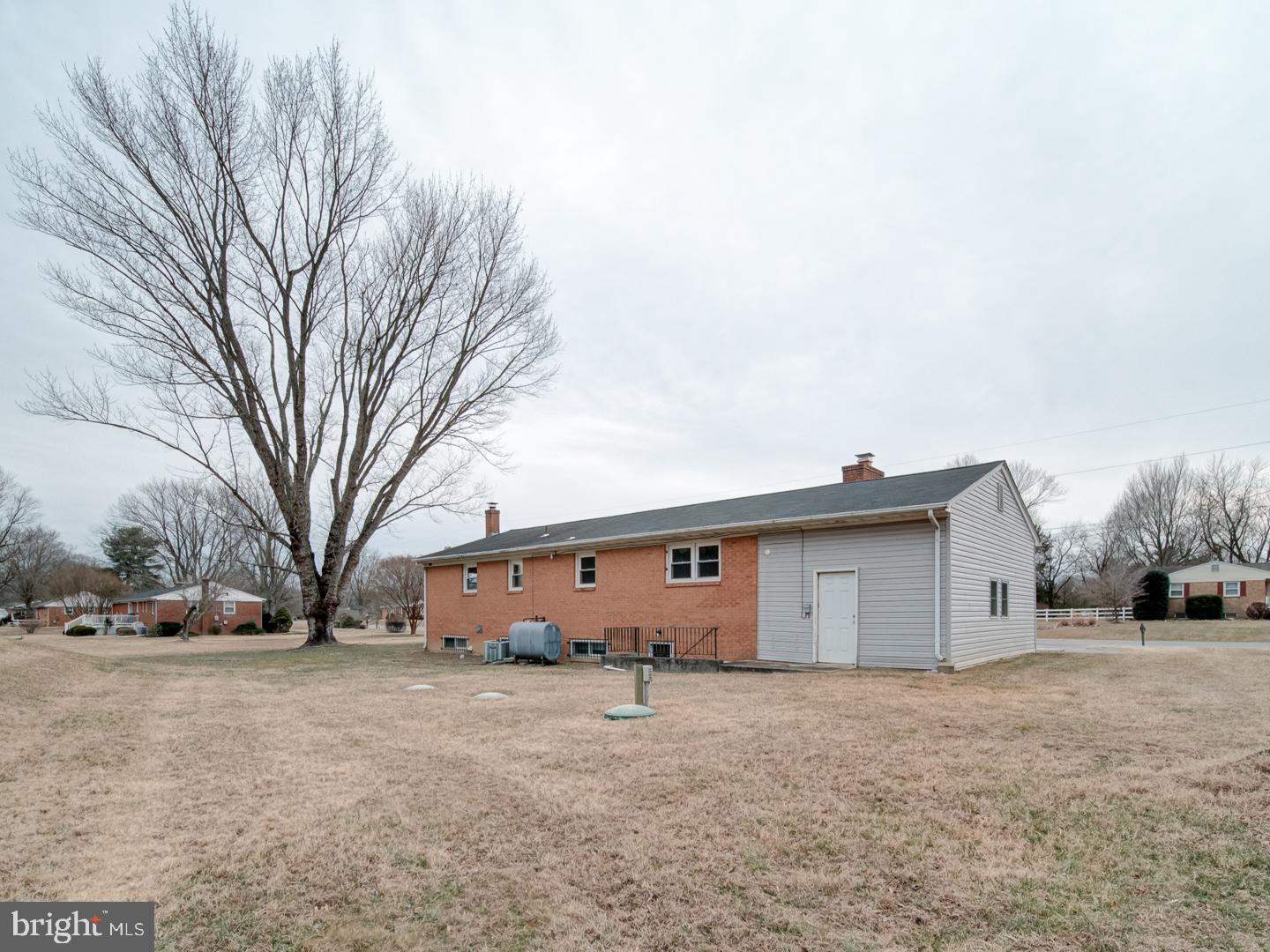 10524 Deacon Road White Plains, MD 20695 - Photo 5 of 42