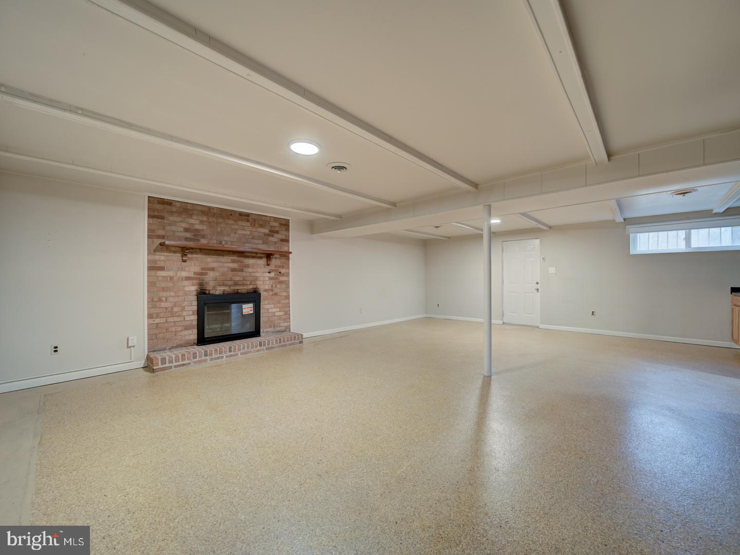 10524 Deacon Road White Plains, MD 20695 - Photo 8 of 42