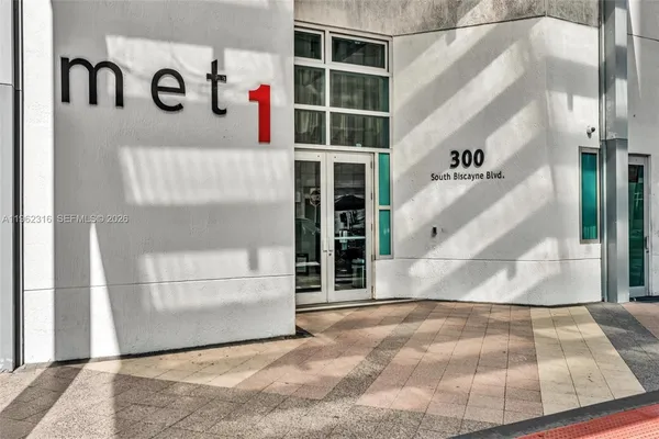 $4,800 | 300 South Biscayne Boulevard, Unit 2916, Miami, FL 33131