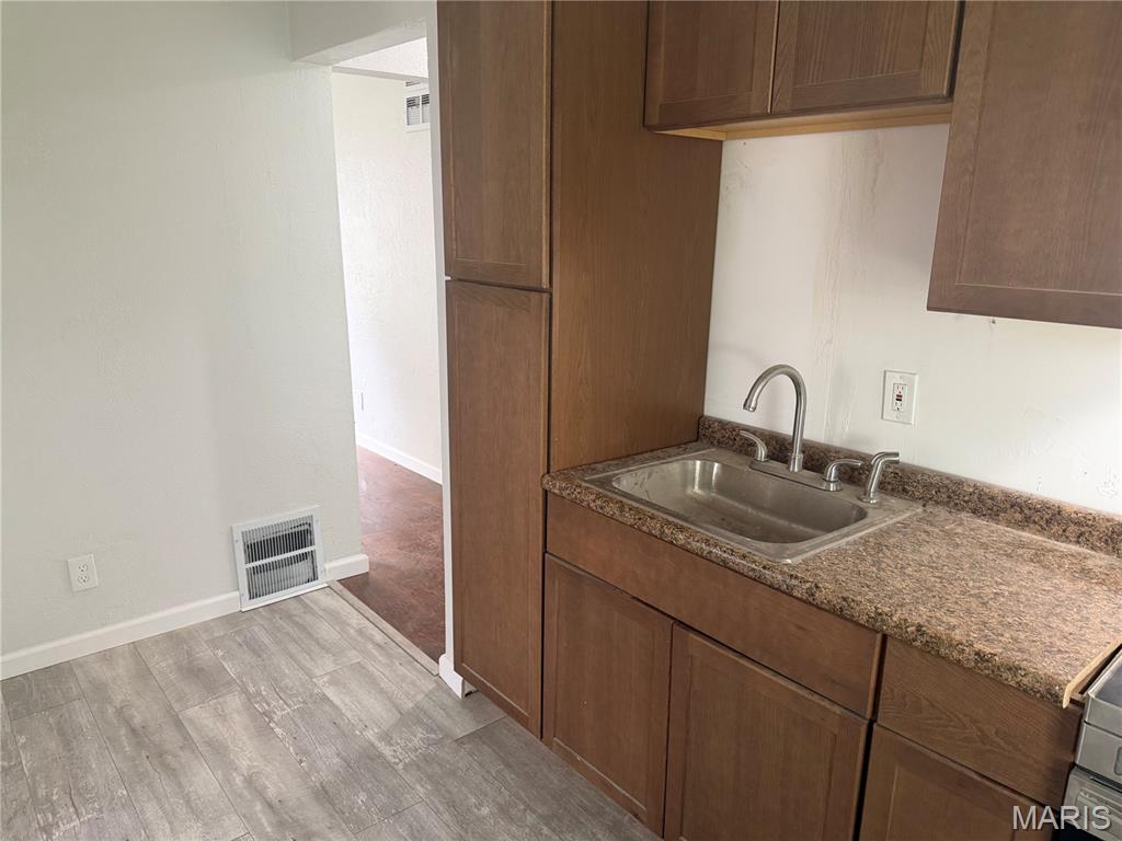4705 Jordan Street St. Louis, MO 63121 - Photo 13 of 20