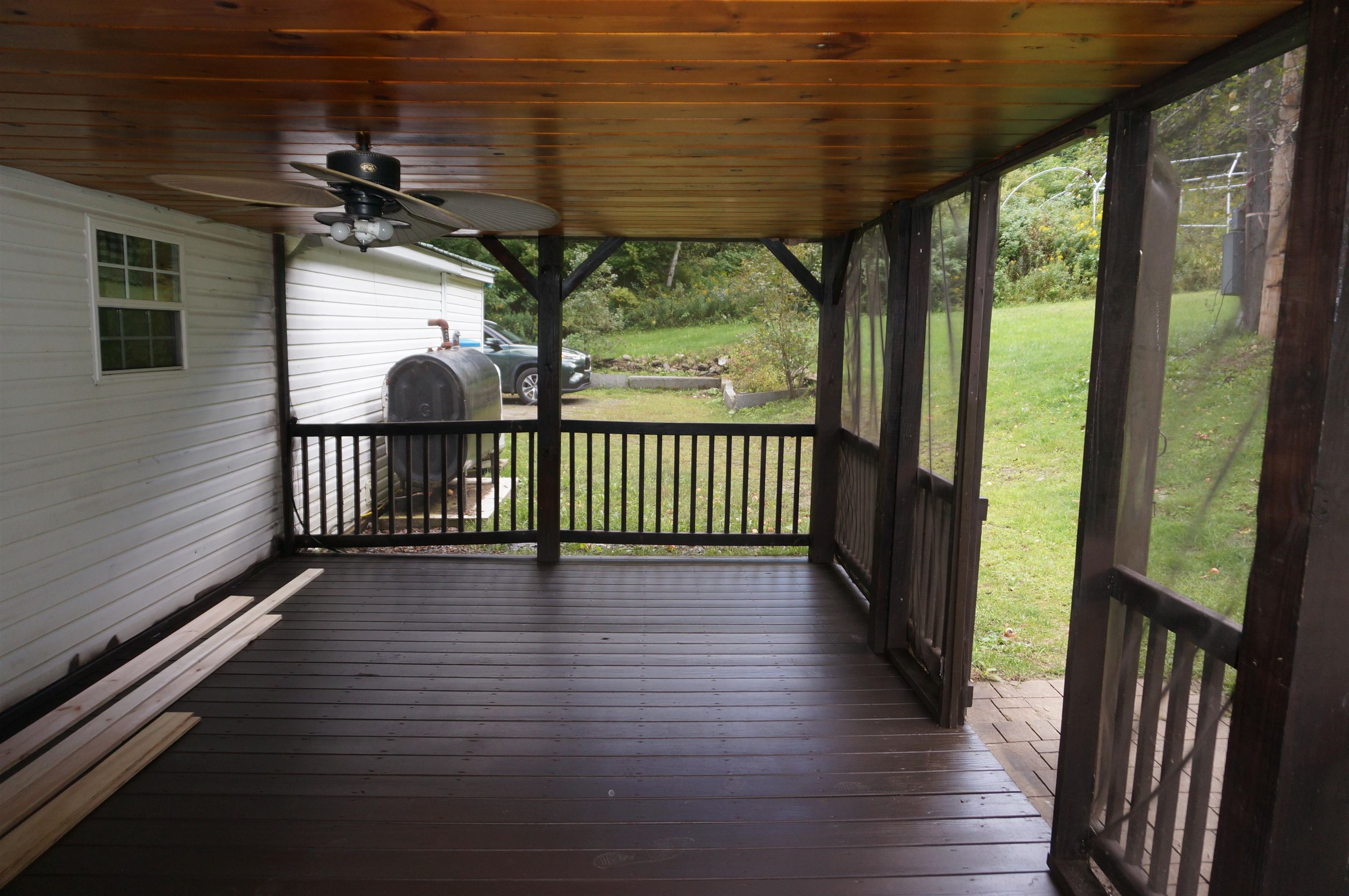 452 Vertical Mile Road Lyndonville, VT 05851 - Photo 4 of 21