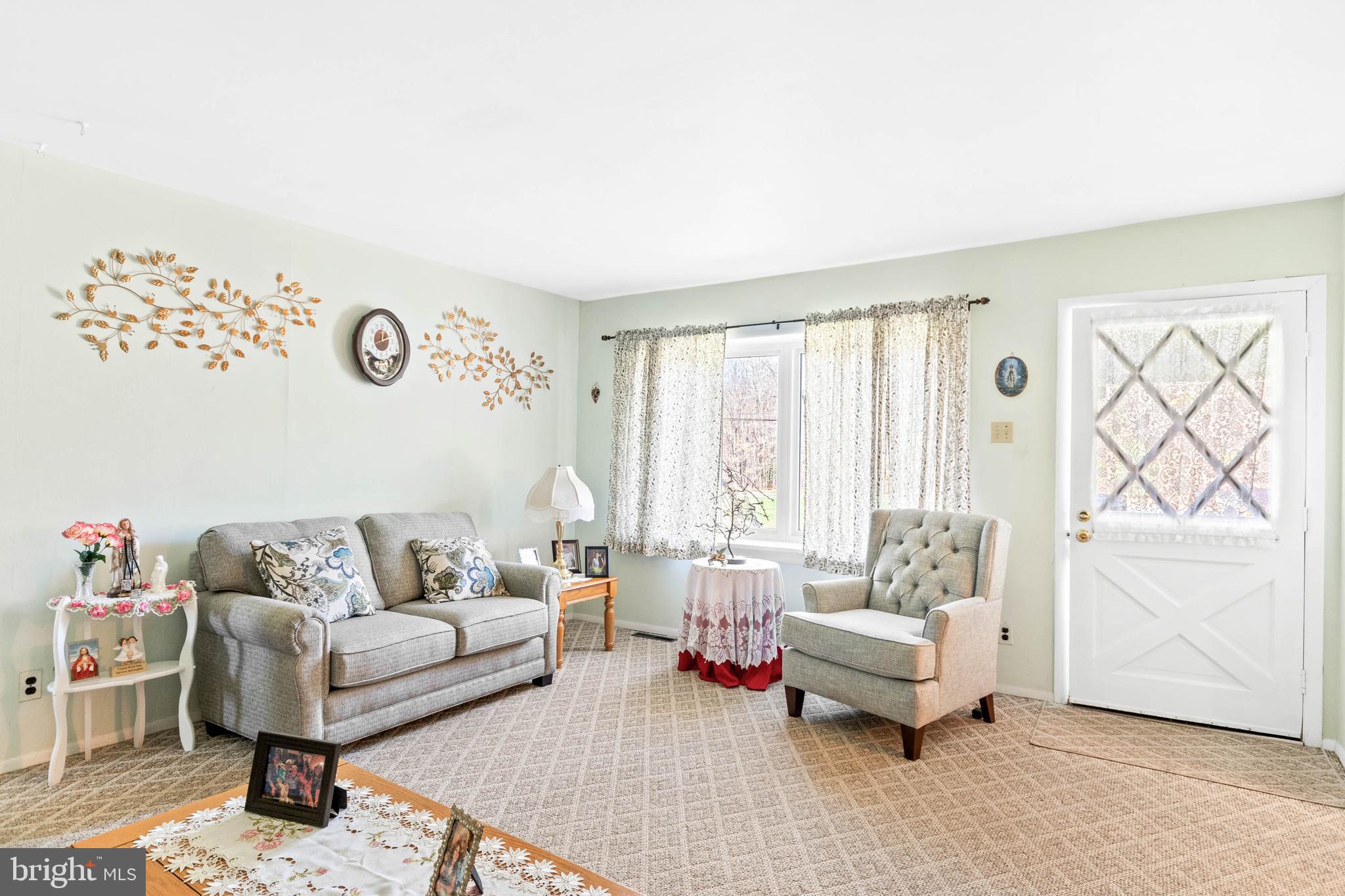 310 Fish Pond Road Glassboro, NJ 08028 - Photo 4 of 28