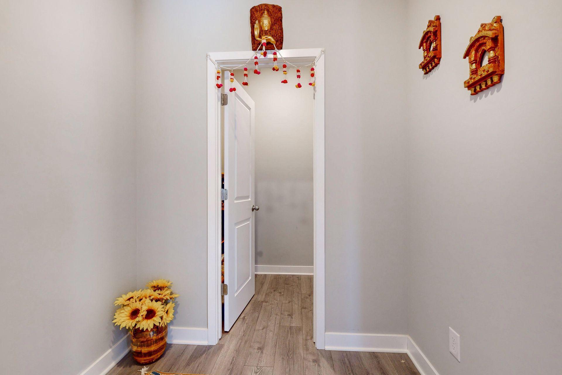 1663 Oak Creek Drive Chaska, MN 55318 - Photo 20 of 57