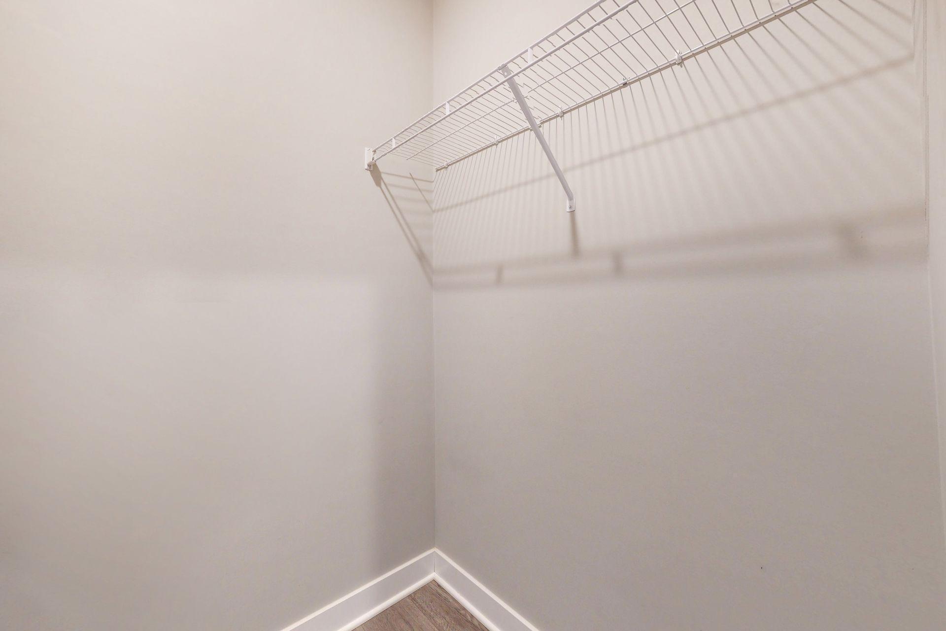 1663 Oak Creek Drive Chaska, MN 55318 - Photo 21 of 57