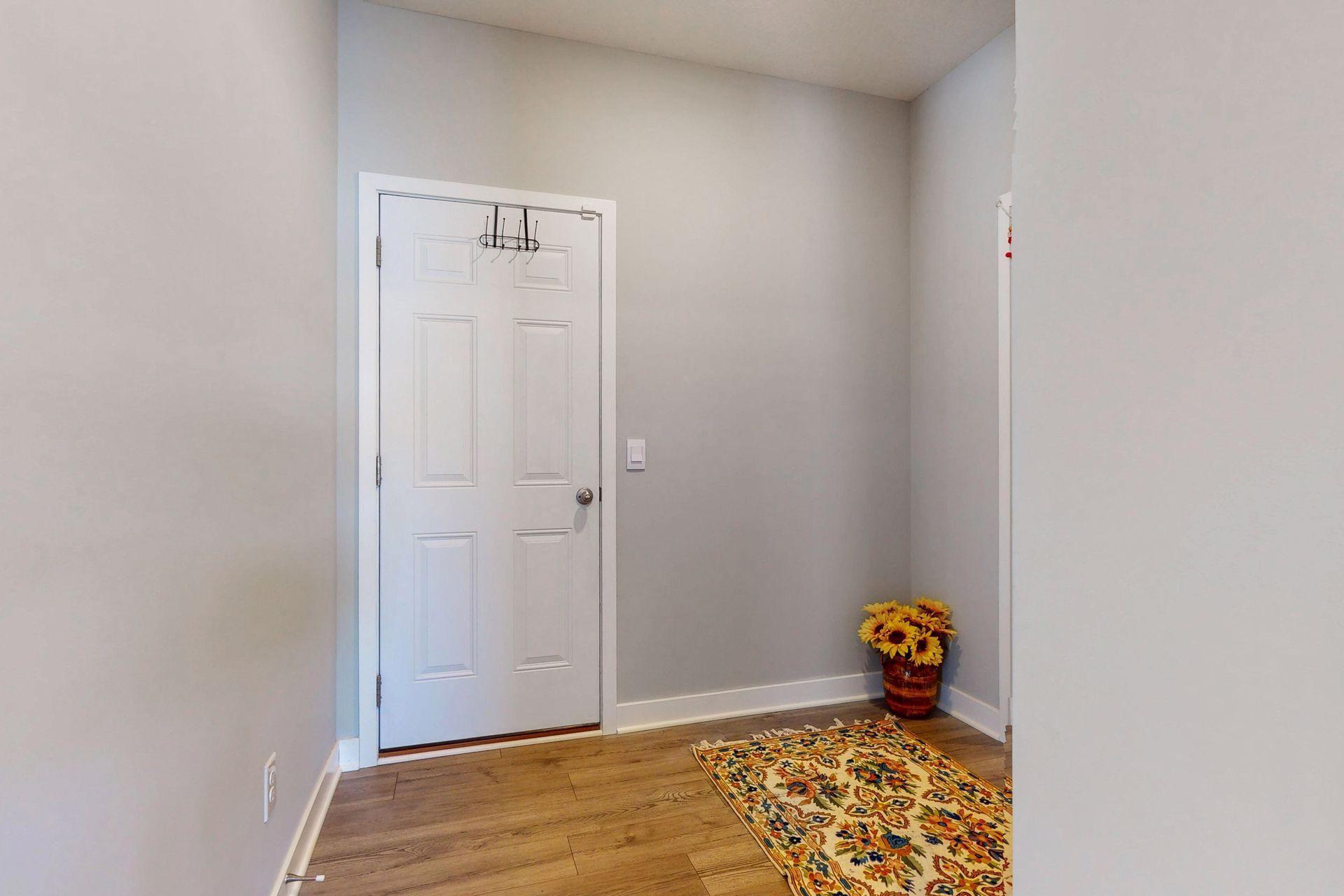 1663 Oak Creek Drive Chaska, MN 55318 - Photo 22 of 57