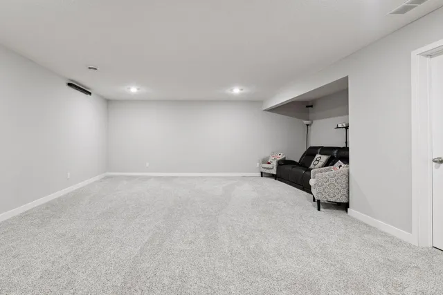 $725,000 | 1663 Oak Creek Drive, Chaska, MN 55318