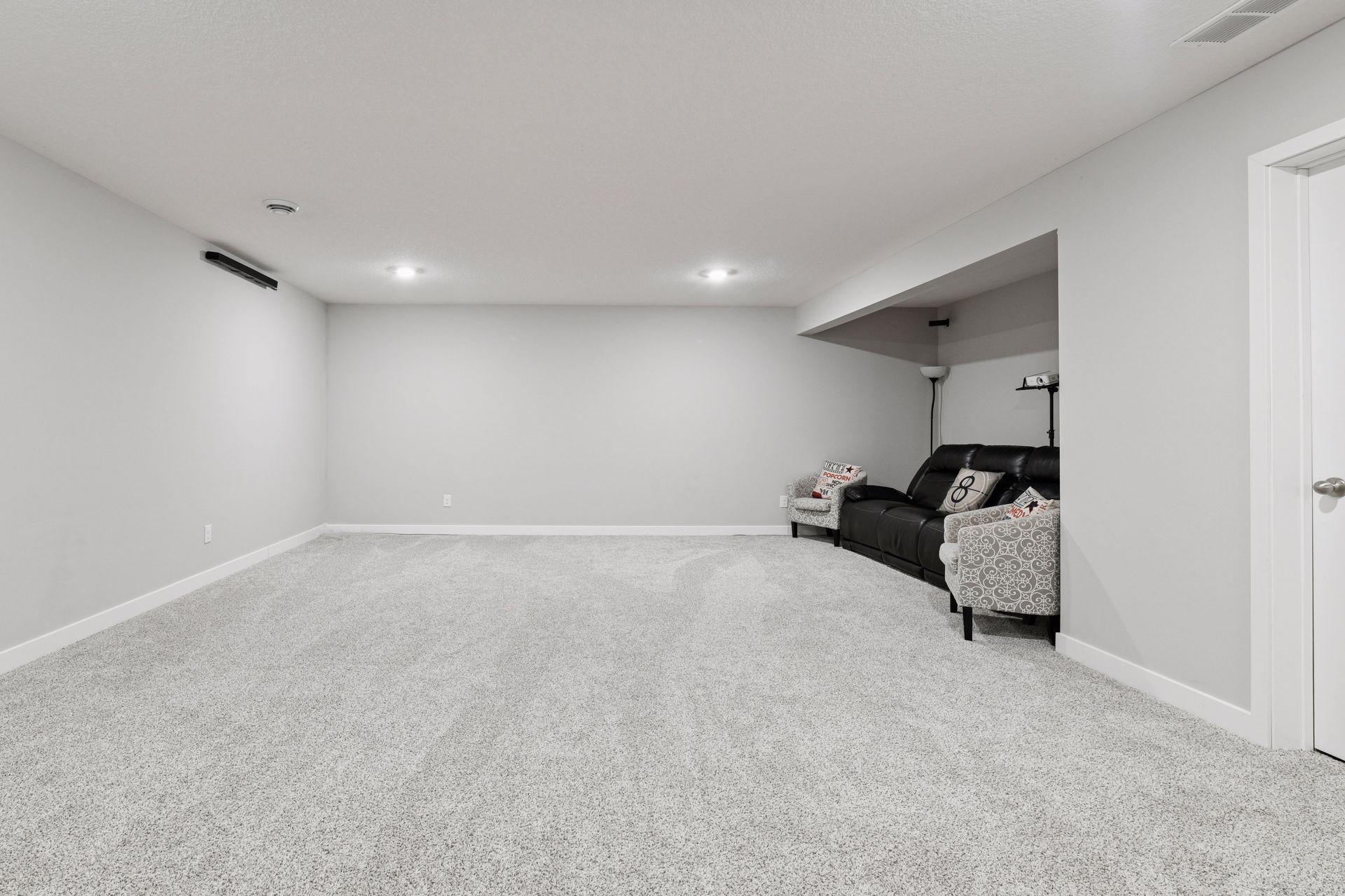 1663 Oak Creek Drive Chaska, MN 55318 - Photo 45 of 57