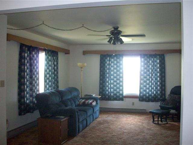 435 Russell Road Oakesdale, WA 99158 - Photo 3 of 9