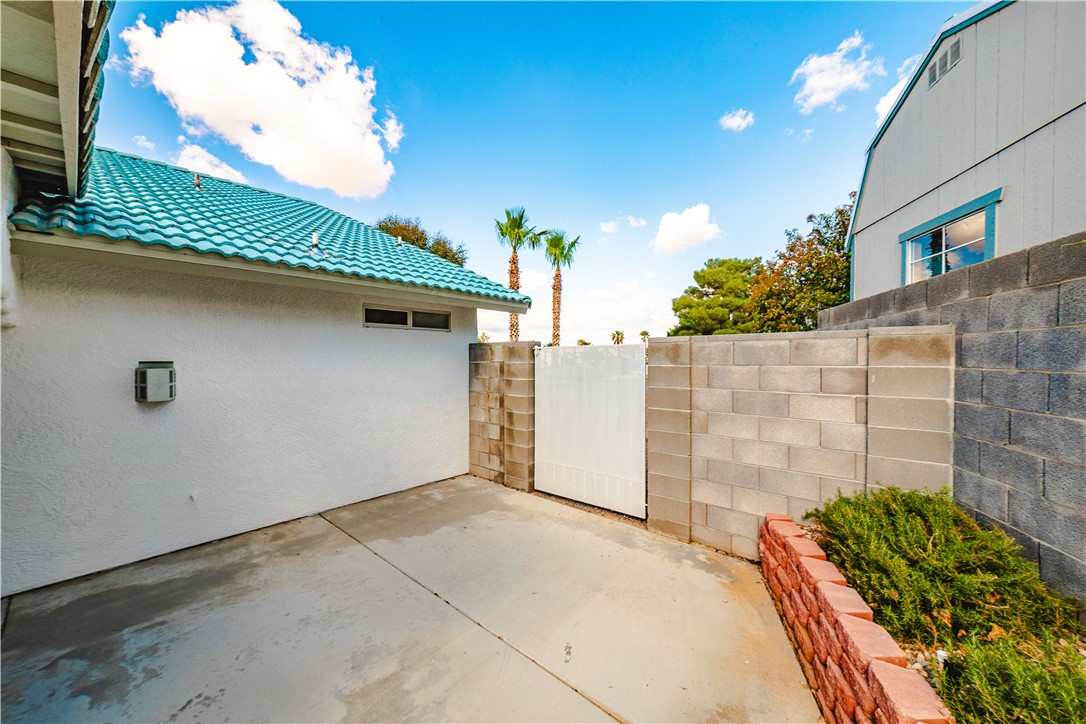 4410 Pinto Road Kingman, AZ 86401 - Photo 54 of 85 Patio