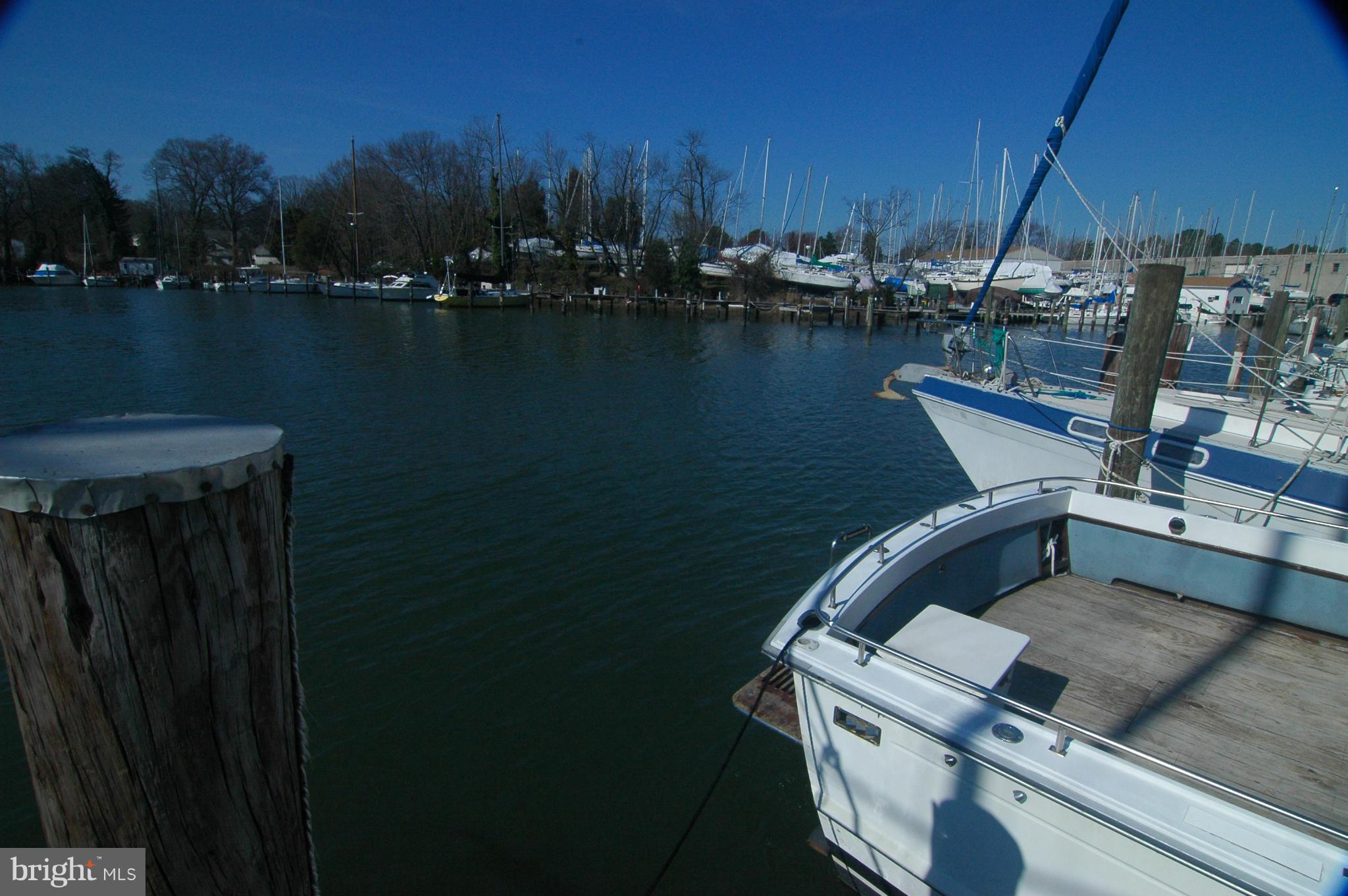 1057 Carrs Wharf Road Edgewater, MD 21037 - Photo 12 of 29 Marina View