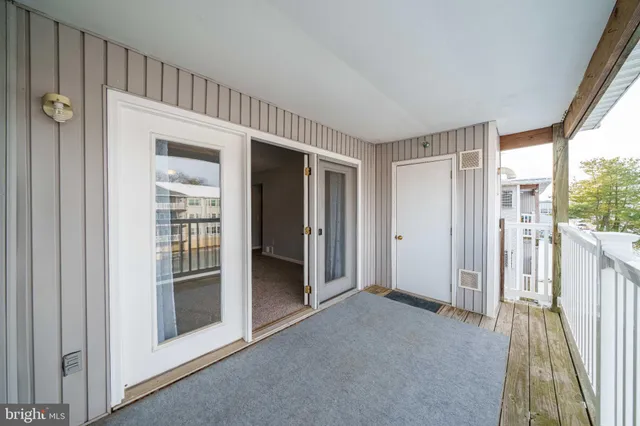 $1,900 | 806 Waters Edge Drive, Unit 187, Newark, DE 19702