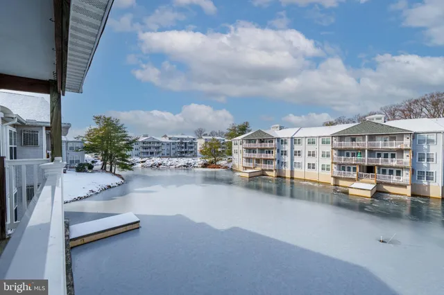 $1,900 | 806 Waters Edge Drive, Unit 187, Newark, DE 19702