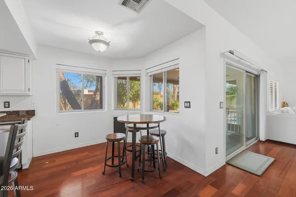 $724,900 | 1338 East Sunburst Lane, Tempe, AZ 85284