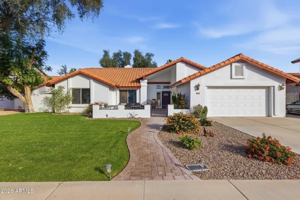 $724,900 | 1338 East Sunburst Lane, Tempe, AZ 85284