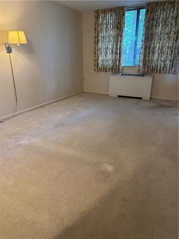 1160 Bower Hill Road, Unit 314A Pittsburgh, PA 15243 - Photo 18 of 24 a view of an empty room with a window