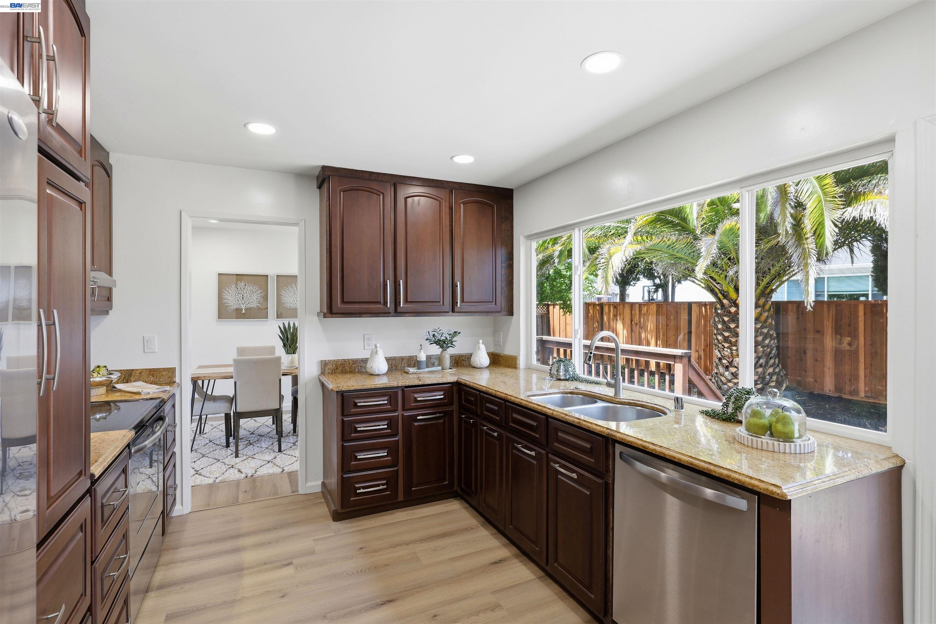 104 Scarboro Place San Ramon, CA 94583 - Photo 18 of 50 Gallery Image 18