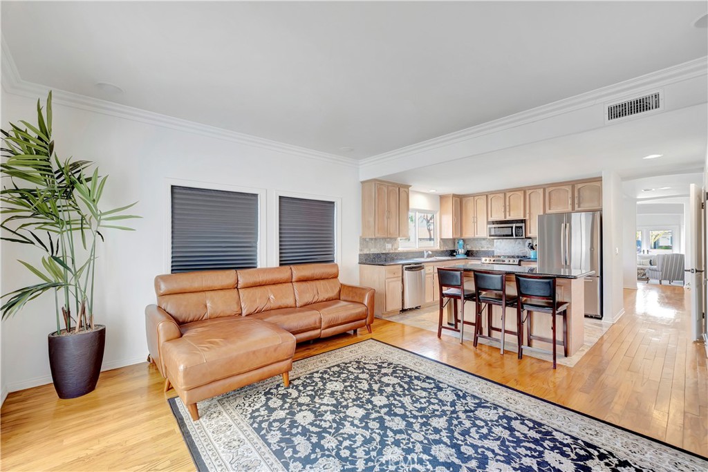1219 Delaware Street Huntington Beach, CA 92648 - Photo 10 of 53