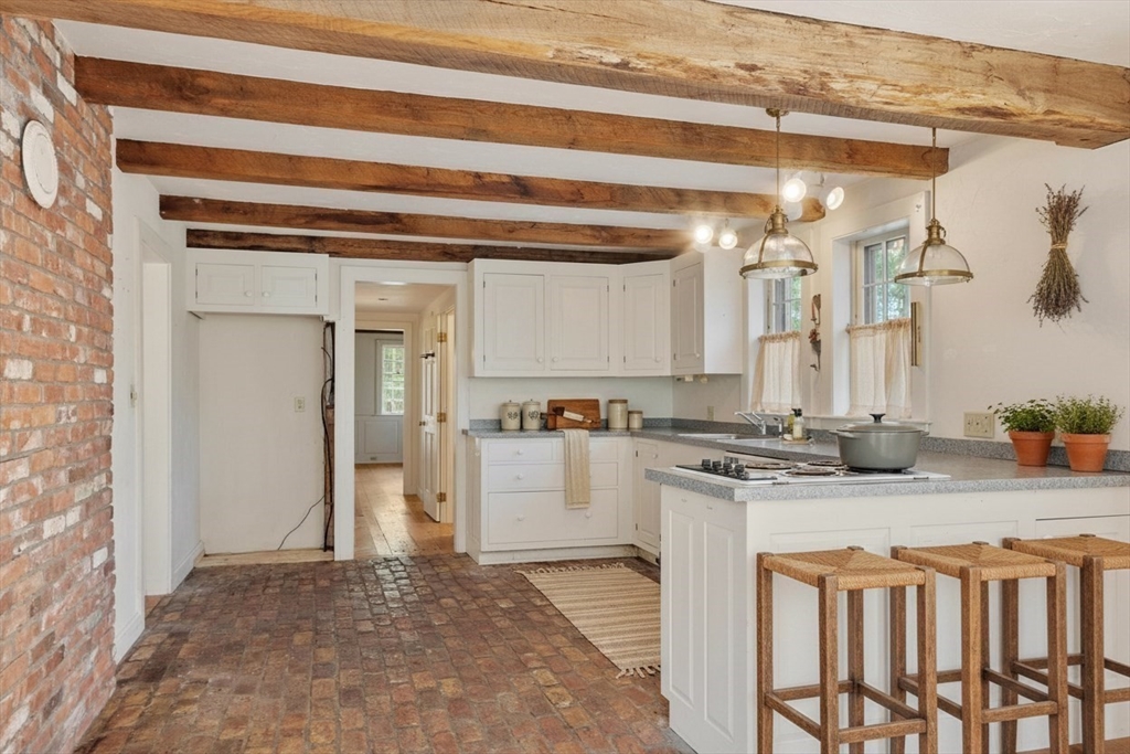 73 Brown Road Harvard, MA 01451 - Photo 5 of 24