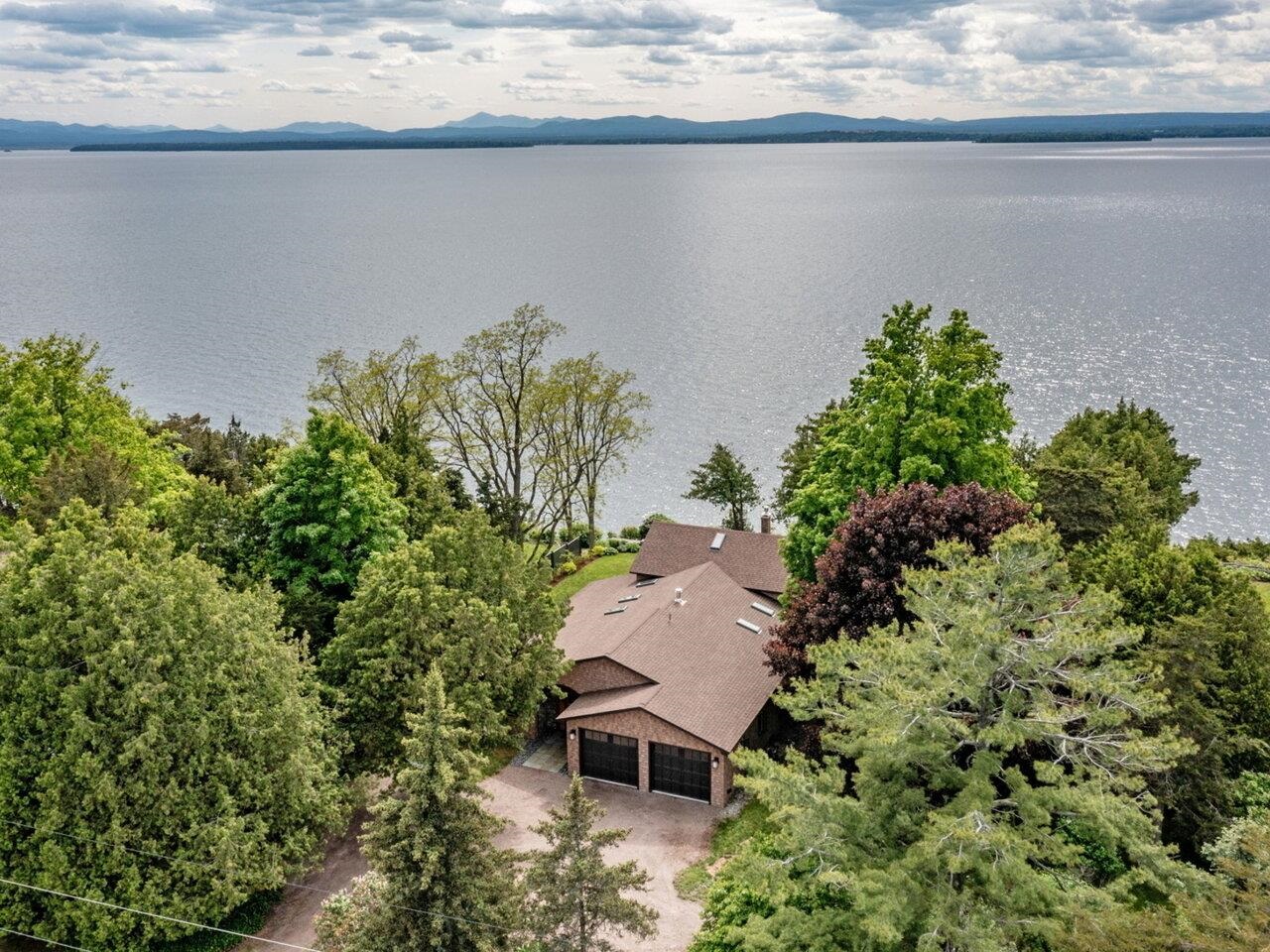 559 West Shore Road South Hero, VT 05486 - Photo 1 of 60 Gallery Image 1