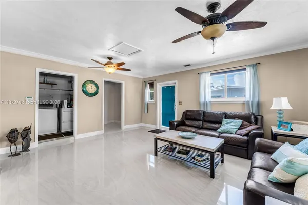 $925,000 | 9340 Southwest 178th Street, Palmetto Bay, FL 33157