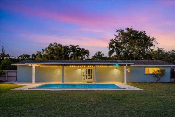 $925,000 | 9340 Southwest 178th Street, Palmetto Bay, FL 33157