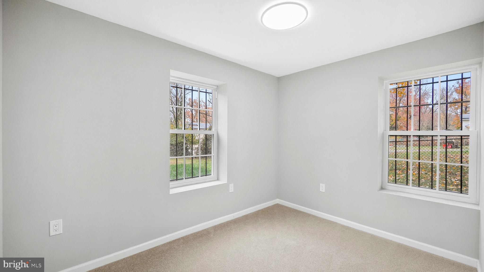 921 Balboa Avenue Capitol Heights, MD 20743 - Photo 33 of 37 a view of an empty room with a window