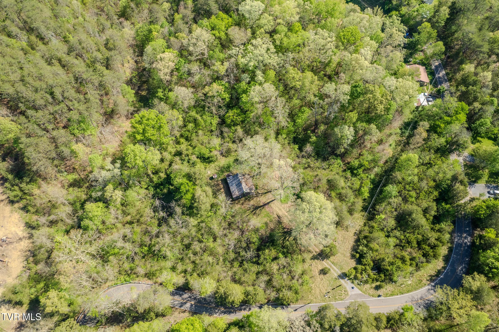 2424 Midway Road Kodak, TN 37764 - Photo 9 of 24 Aerial View