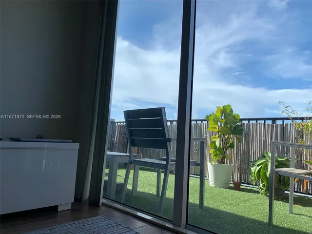 $2,950 | 3410 Coral Way, Unit PH02, Miami, FL 33145