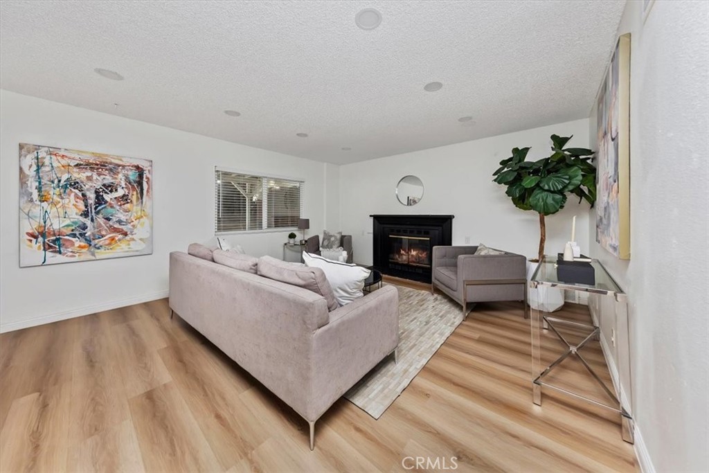 12235 Clover Road, Unit 169 Pacoima, CA 91331 - Photo 4 of 24