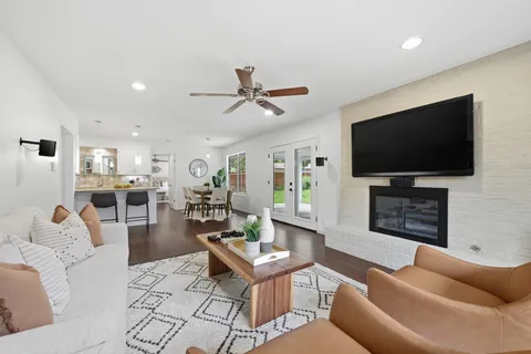 $585,000 | 8503 Daleview Drive, Austin, TX 78757