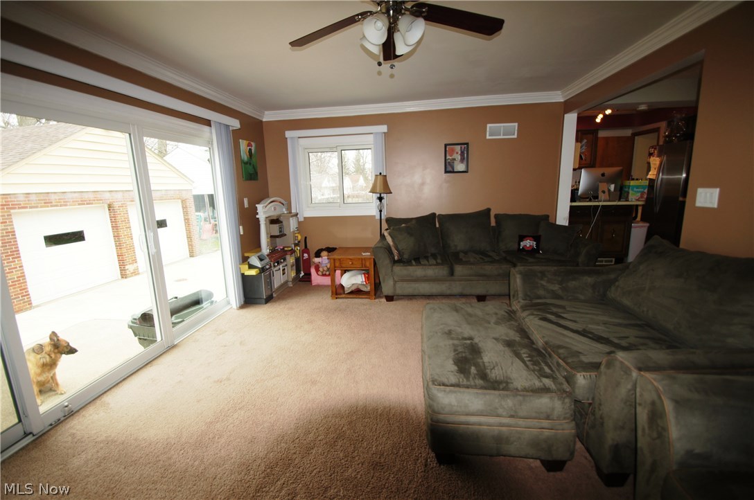 1814 Lorimer Road Cleveland, OH 44134 - Photo 10 of 24