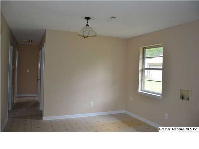 784 Main Street Jemison, AL 35085 - Photo 9 of 30