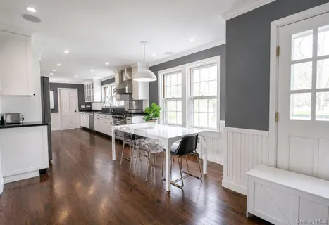 $2,795,000 | 124 Lincoln Avenue, Purchase, NY 10577
