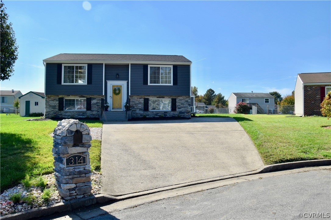 314 Buffalo Road Richmond, VA 23223 - Photo 1 of 24 Front Exterior