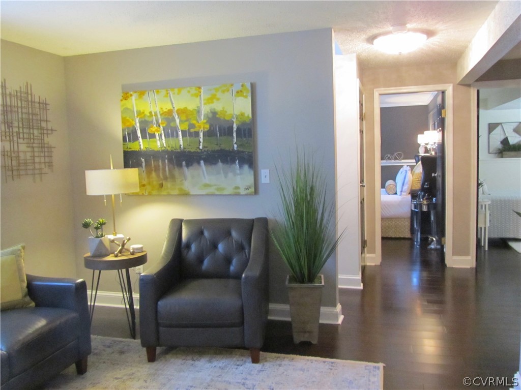 314 Buffalo Road Richmond, VA 23223 - Photo 15 of 24 Family Room