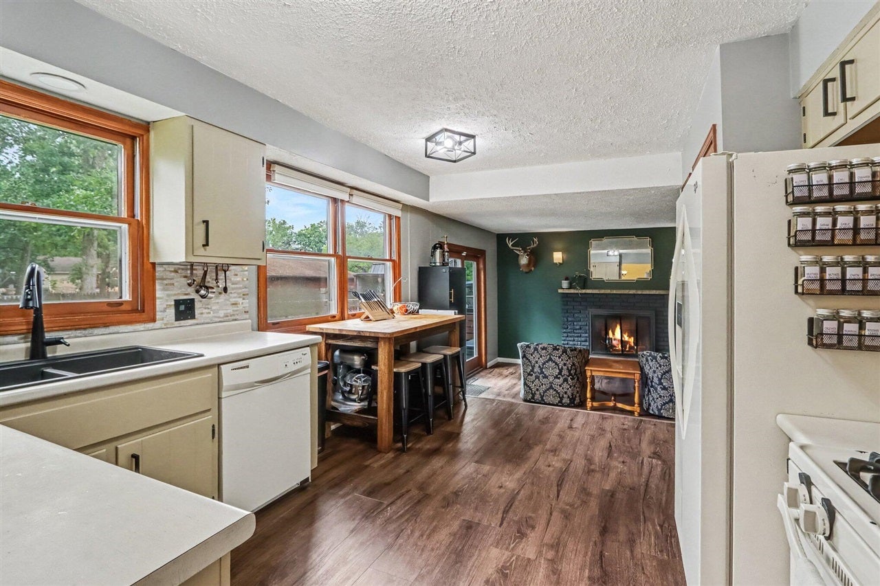 15869 Null Road Three Rivers, MI 49093 - Photo 6 of 29 Gallery Image 6