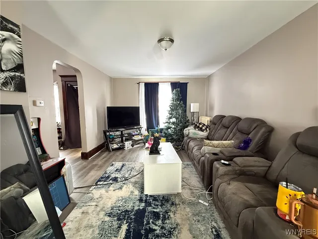 $174,900 | 65 Hunt Avenue, Buffalo, NY 14207