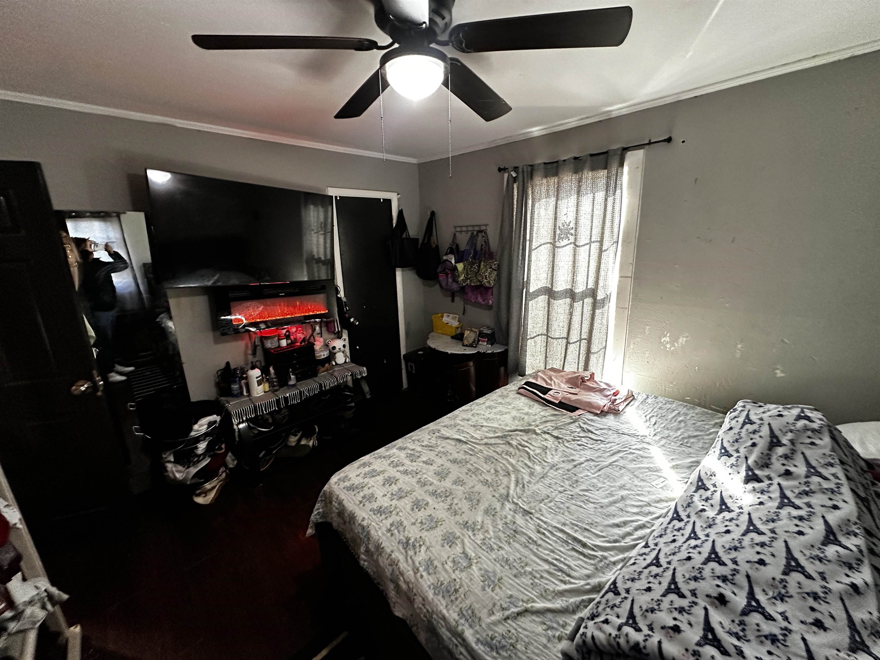 3530 Crow Road Memphis, TN 38108 - Photo 7 of 11 Bedroom featuring ceiling fan and ornamental molding