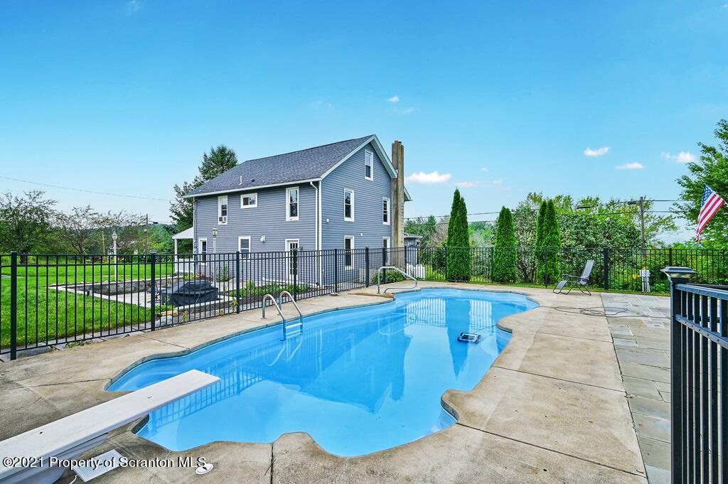 2253 Cherry Hill Road Clarks Summit, PA 18411 - Photo 11 of 53 Gallery Image 11