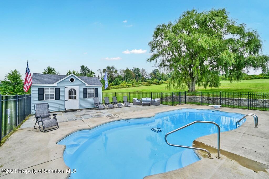 2253 Cherry Hill Road Clarks Summit, PA 18411 - Photo 10 of 53 Gallery Image 10