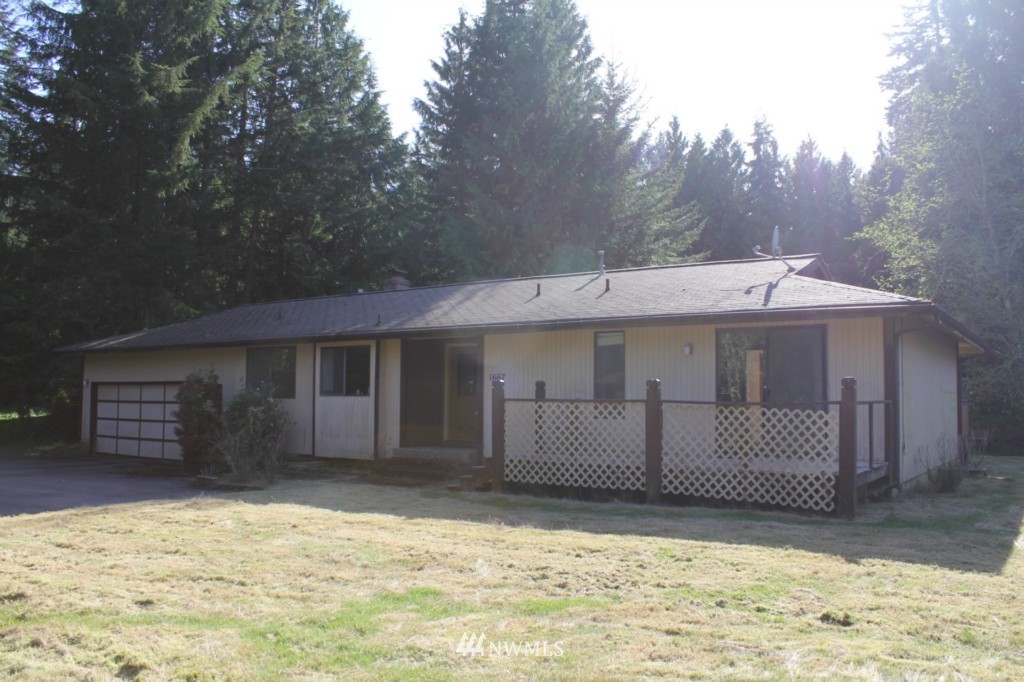 1667 Southwest Old Clifton Road Port Orchard, WA 98367 - Photo 13 of 13 Gallery Image 13