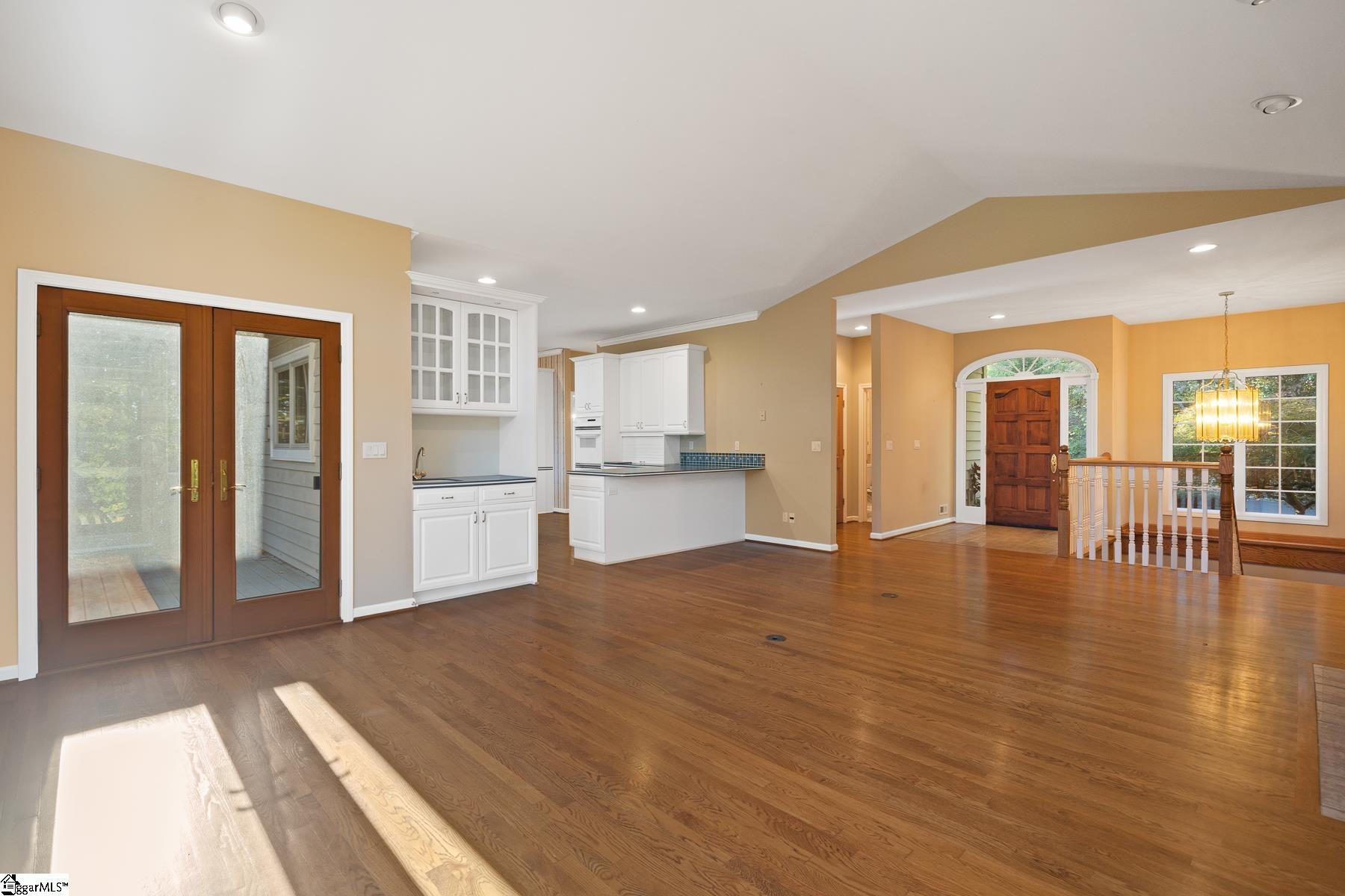 112 Sedgewick Road Travelers Rest, SC 29690 - Photo 8 of 36 Gallery Image 8