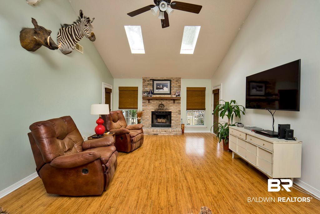 115 Wild Oak Drive Daphne, AL 36526 - Photo 4 of 22 great room