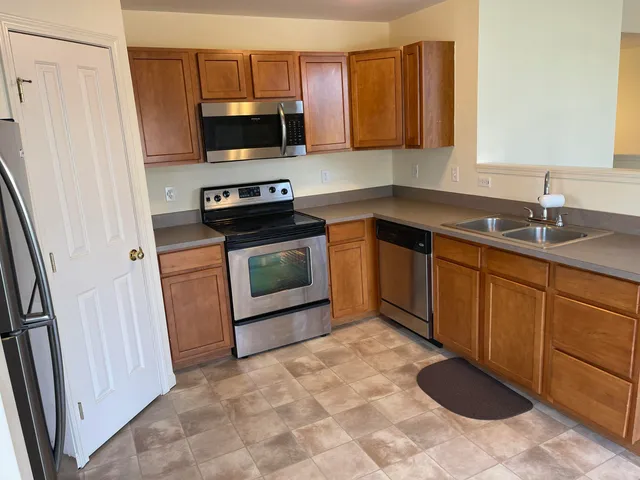 $245,000 | 4057 Radcliff Drive, Canton, MI 48188